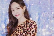 娱乐吃瓜君桂纶镁,娱乐圈的清新“吃瓜”女神