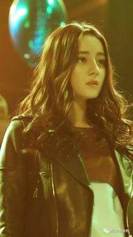 吃瓜娱乐迪丽热巴,瓜田里的甜蜜女王