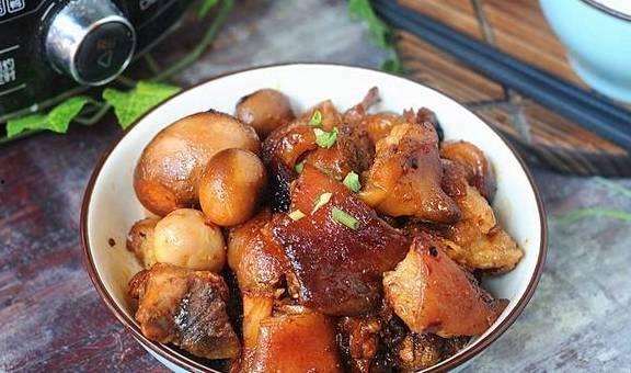 娱乐吃瓜酱吃猪蹄怀孕,竟意外怀孕引发热议